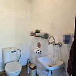 топи Villa