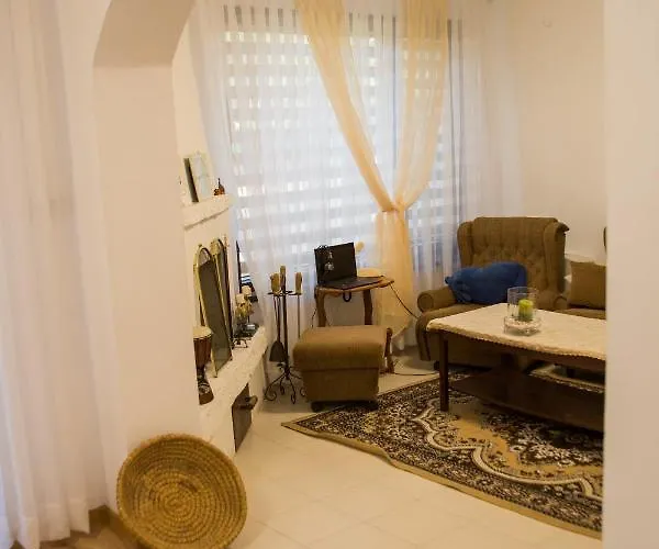 топи Луксозна вила Kaloyanovo (Plovdiv)