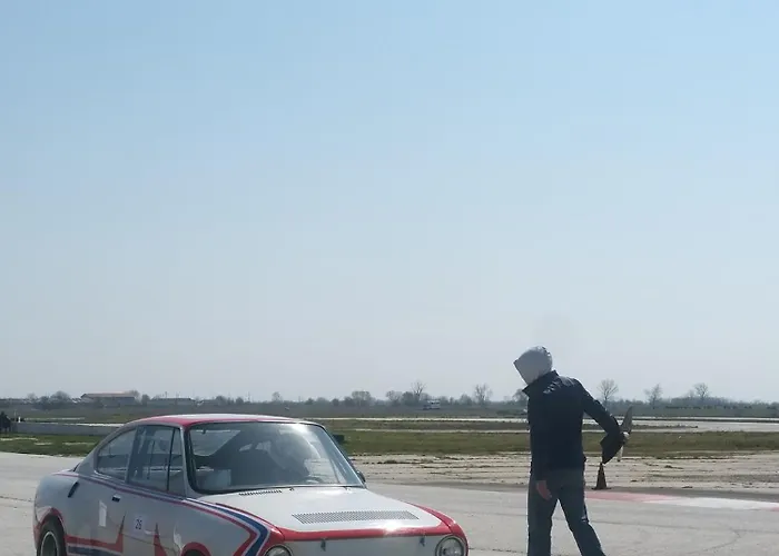 Луксозна вила топи *