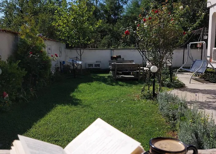 Луксозна вила топи *